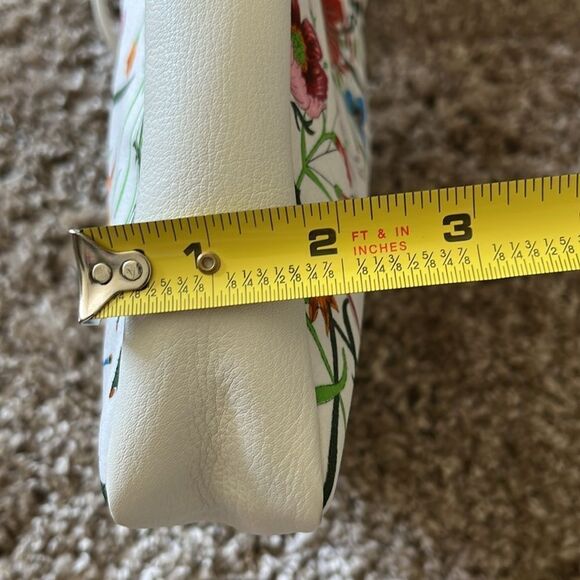 VintageGucci Flora Bucket - Picture 12 of 15